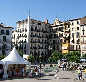 Im Hotel La Perla an der Plaza del Castillo war Hemingway jahrelang Stammgast.